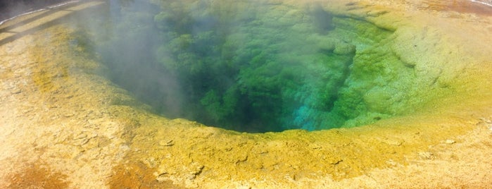 Yellowstone National Park - East Entrance is one of Honeymoon.