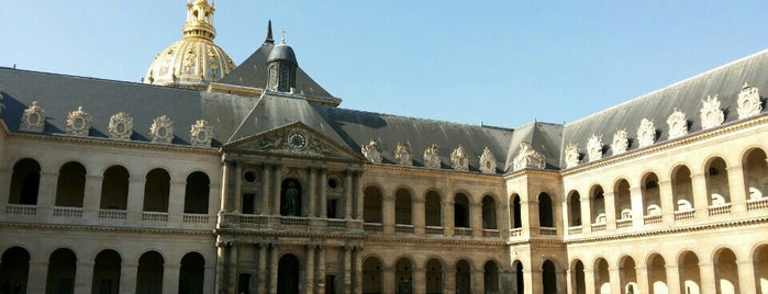 Hôtel National des Invalides – Musée de l'Armée is one of Fantastisch Punkt.