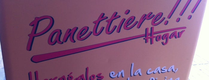 Panettiere is one of Lugares favoritos de Andres.
