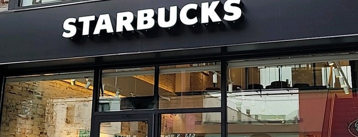 Starbucks is one of Been in Queens.