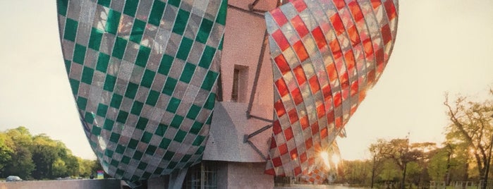 Fondation Louis Vuitton is one of [To-do] Paris.