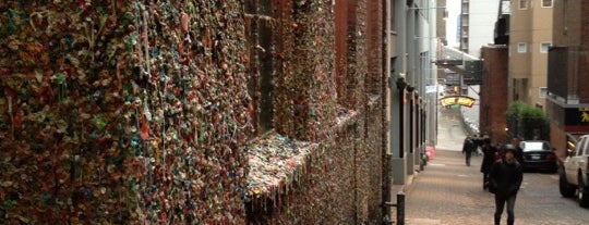 Gum Wall is one of Sleepless, Hiking and the City of Glass.