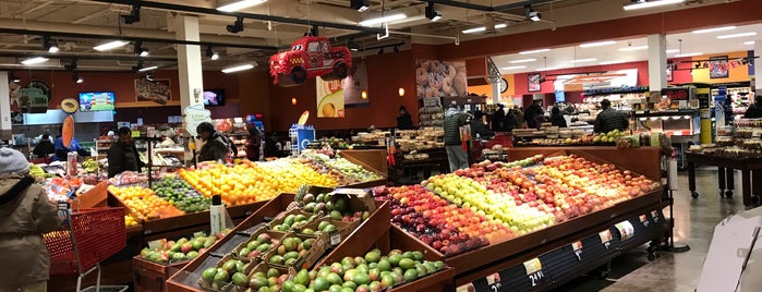 ShopRite of Front & Olney is one of Local Favorite Places.