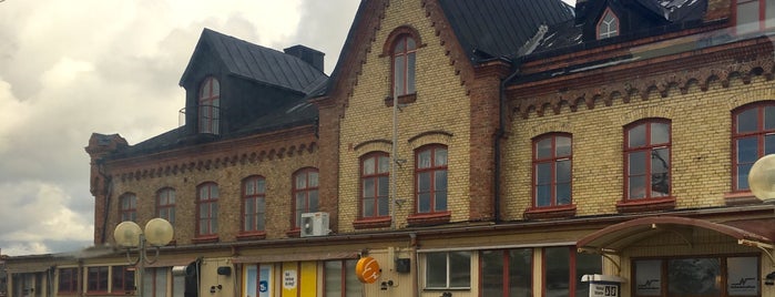 Varbergs Station is one of Øresundståget i väst.