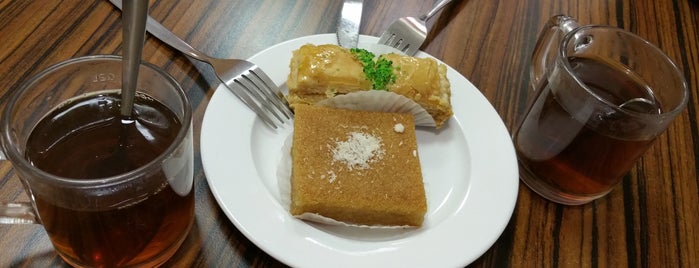 Karun Bistro is one of Moさんのお気に入りスポット.