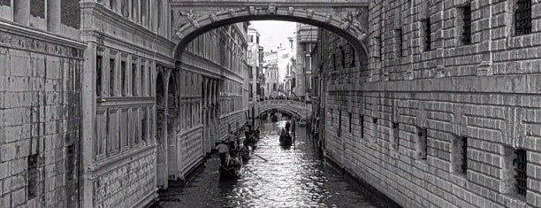 Bridge of Sighs is one of To-do in Venice.