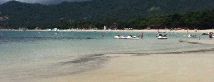 Chaweng Beach is one of Koh Samui.