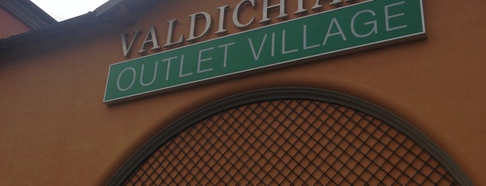 Valdichiana Outlet Village is one of Toscana Bella <3.