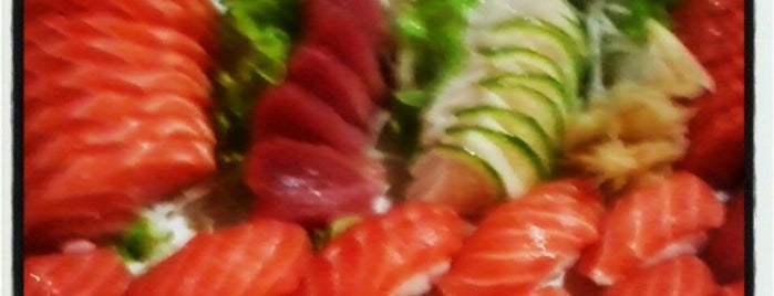 Daisho Sushi Bar is one of Posti che sono piaciuti a Otavio.