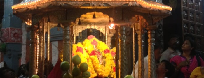Kalikambal Temple is one of Top Places in Chennai.