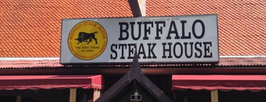 Buffalo Steak House Karon is one of Lieux qui ont plu à Geo.
