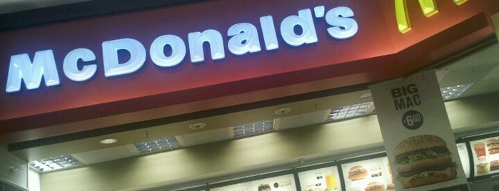 McDonald's is one of Lieux qui ont plu à Fernando.