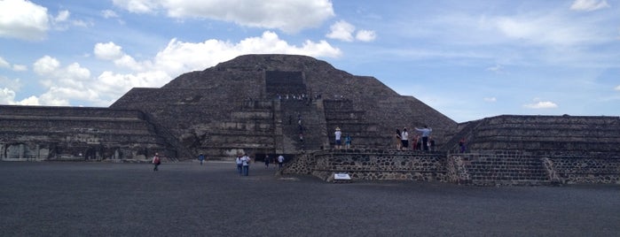 Zona Arqueológica de Teotihuacán is one of SW/Mexico to-do.