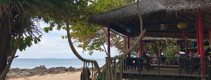 Relax Bay Resort is one of Phi Phi, Phuket & Lanta.