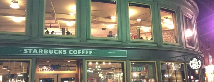 Starbucks Reserve is one of Posti che sono piaciuti a Louisa.