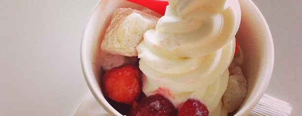 Red Mango is one of Cafe & Restaurant.