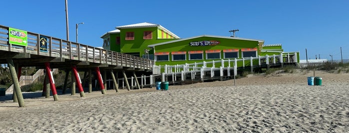 Surf's Up Grill And Bar is one of Lunch.