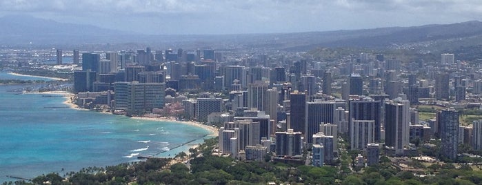 Diamond Head State Monument is one of Honolulu 2017.