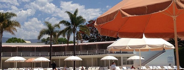 Coral Casino is one of Lugares favoritos de Max.