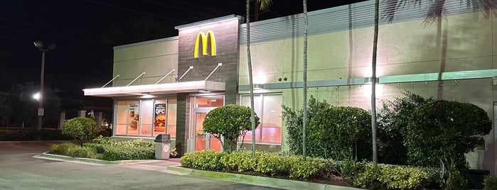 맥도날드 is one of AT&T Wi-FI Hot Spots - McDonald's FL Location.