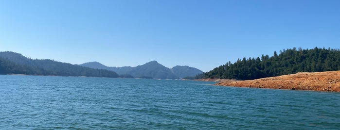 Lake Shasta is one of U.S.A.
