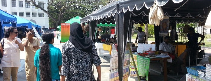 Good Market at Racecourse is one of Colombo.