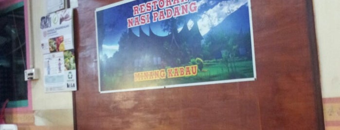 Restoran Nasi Padang is one of Makan @ PJ/Subang #14.