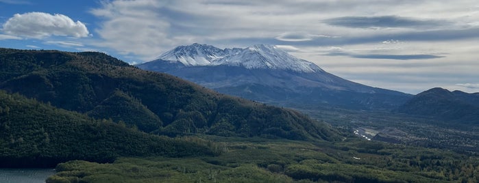 Mount St. Helens National Volcanic Monument is one of Portland and Seattle.