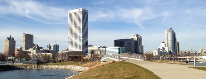 Lakeshore State Park is one of Milwaukee & West - Bring your Kids.