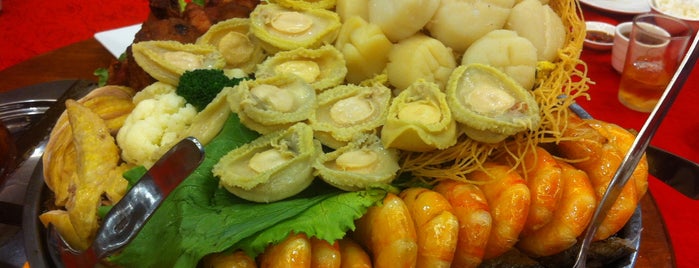 Restoran Lee Hong Kee (李雄記酒家) is one of Food.