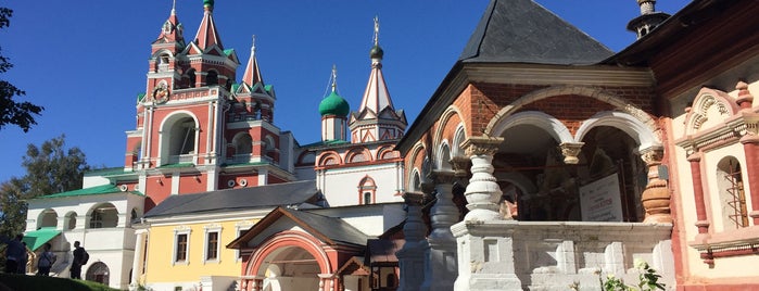 Саввино-Сторожевский монастырь is one of храмы.