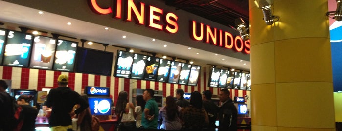 Cines Unidos is one of lugares por visitar.