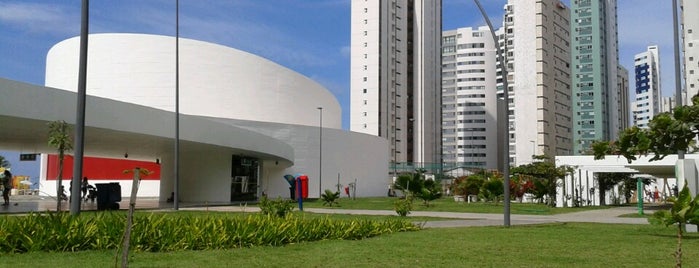 Parque Dona Lindu is one of Cult.