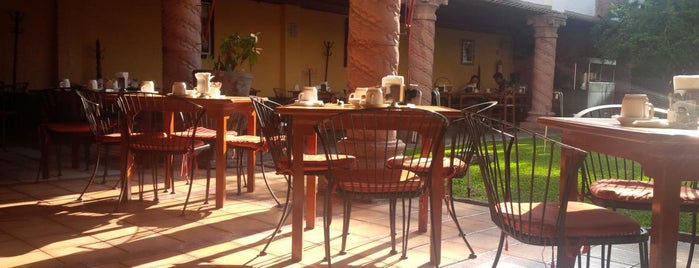 Casa Taxco (hotel Lucerito) is one of Tempat yang Disukai Alma.