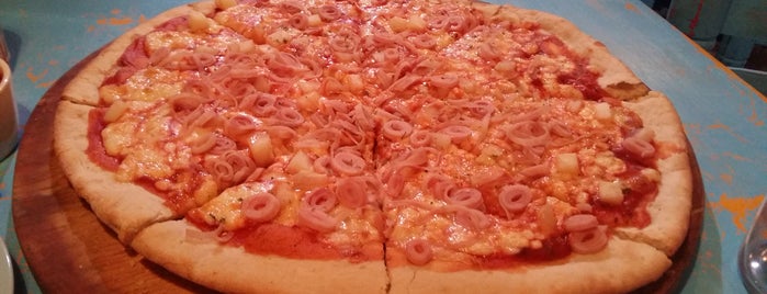 La Santa Pizza is one of Andyさんのお気に入りスポット.