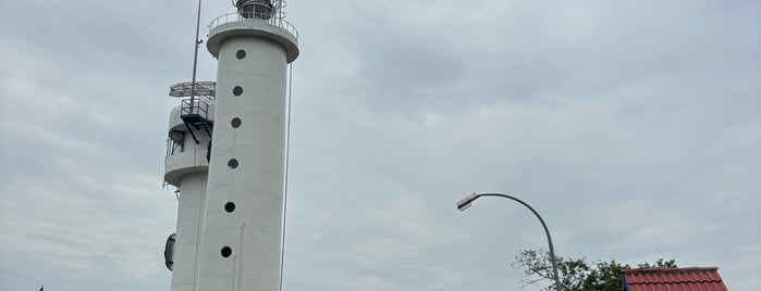 Bukit Jugra Light House is one of sepang.