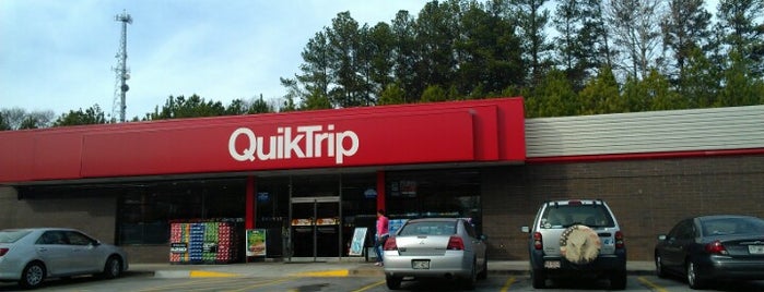 QuikTrip is one of Tempat yang Disukai Kevin.