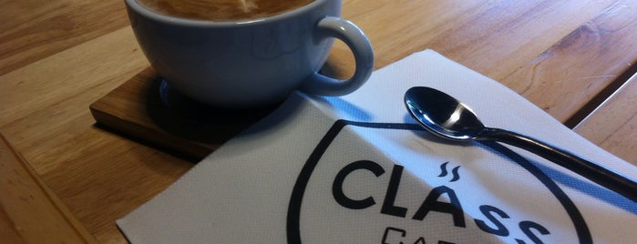 Class Café is one of Locais curtidos por Liftildapeak.