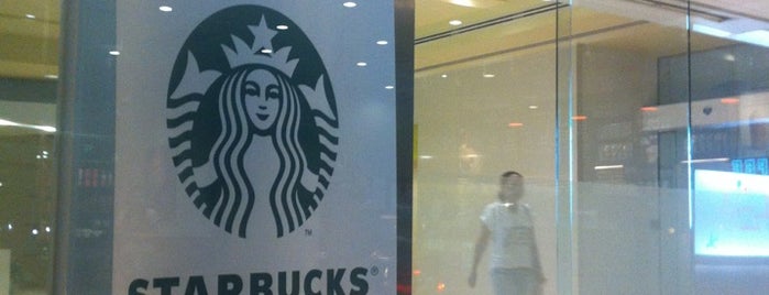 Starbucks is one of Flávia'nın Beğendiği Mekanlar.