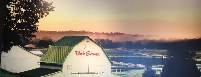 Bob Evans Restaurant is one of The 7 Best Places for Chocolate Peanut Butter in Columbus.