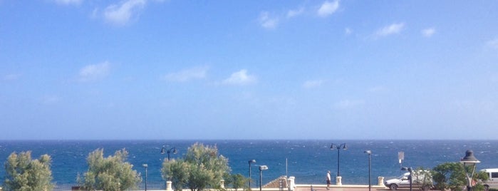 Costa del Mar is one of Malta.