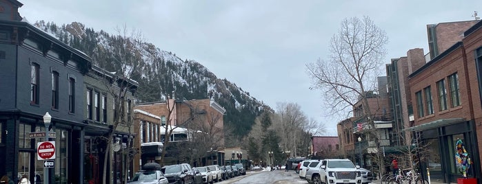 Aspen, CO is one of Matthew’s Liked Places.
