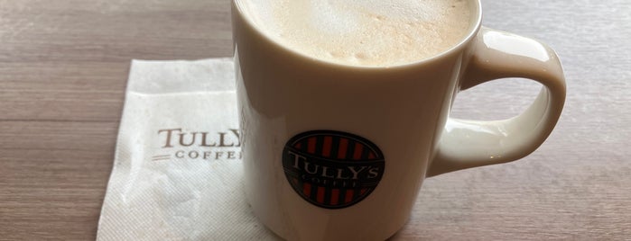 Tully's Coffee is one of カフェのレビューと喫煙情報.