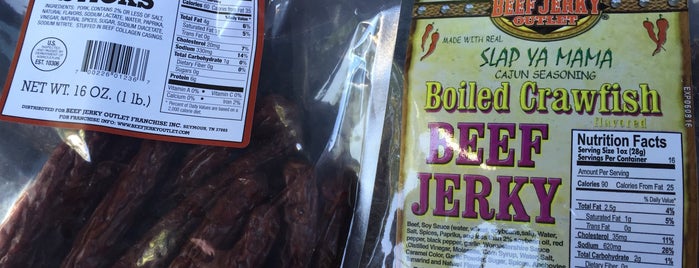 The Beef Jerky Outlet is one of Tempat yang Disukai Lucy.
