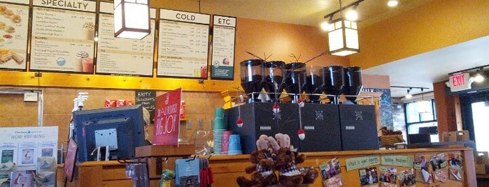 Caribou Coffee is one of สถานที่ที่ Doug ถูกใจ.