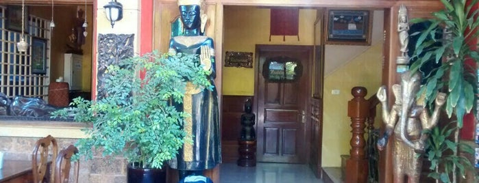 Mandalay Inn is one of Unterkunft 2.