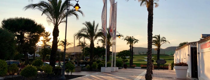 Hacienda Riquelme is one of Resorts con Campo de Golf en la Region de Murcia.