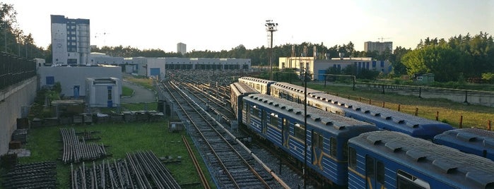 Електродепо «Харківське» (ТЧ-3) is one of สถานที่ที่บันทึกไว้ของ Андрей.