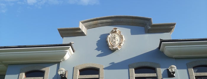 Edificio de Gobierno is one of Piura.