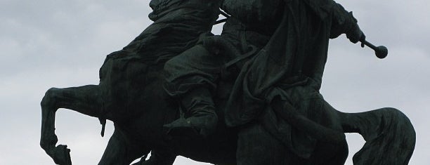 Monument to Bohdan Khmelnytsky is one of Київ.